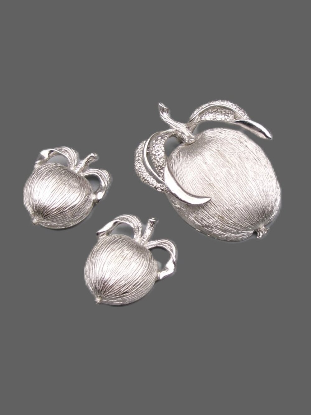 Vintage Sarah Coventry Adam's Delight Apple Brooch and Earrings Set